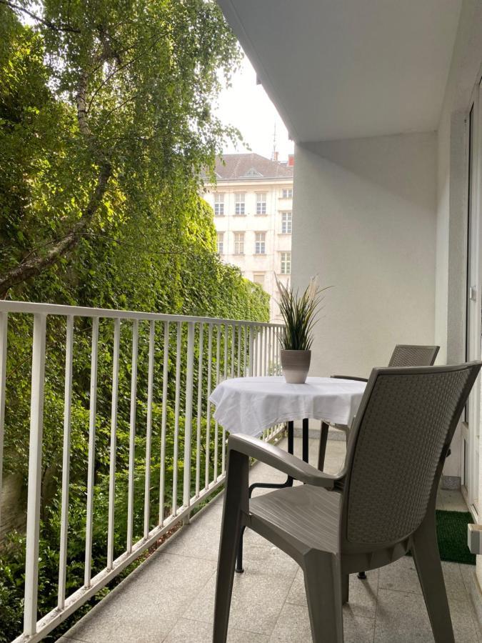 Monterey Apartment Βιέννη Εξωτερικό φωτογραφία